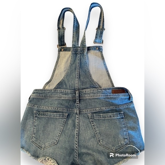 BLANK NYC overall shorts, distressed, cotton, xs-26” - Picture 2 of 8